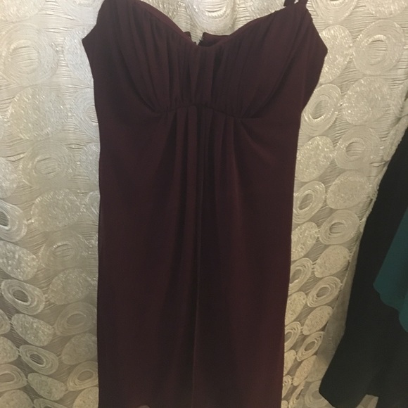 Beautiful Burgundy, mid to knee length dress. - Picture 2 of 12